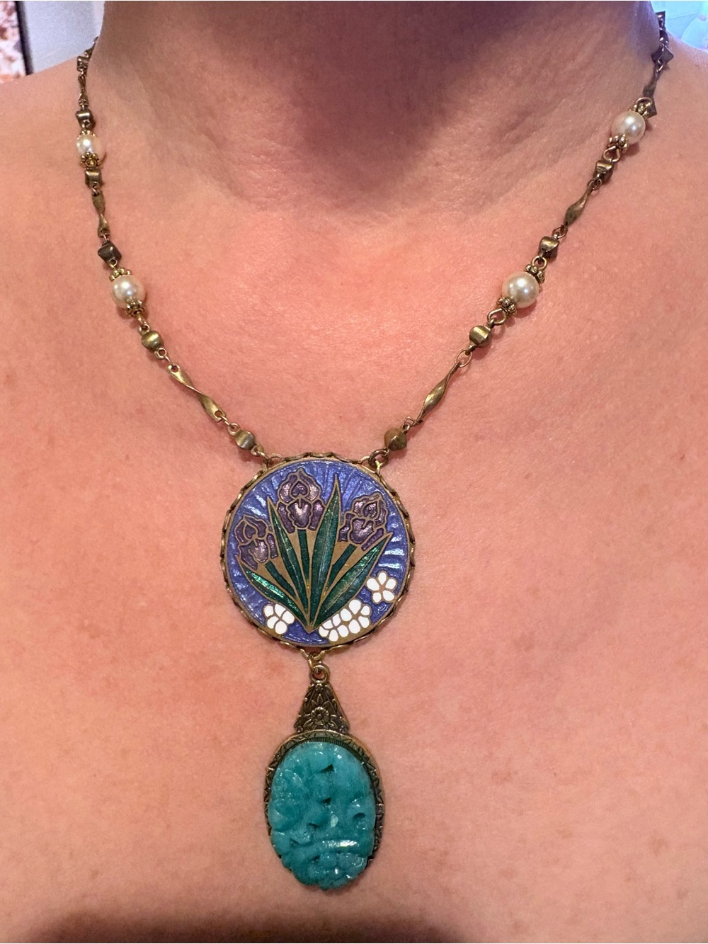Gold-Tone Necklace with Blue Enamel Floral Medallion and Green Carved Drop - Picture 2 of 3
